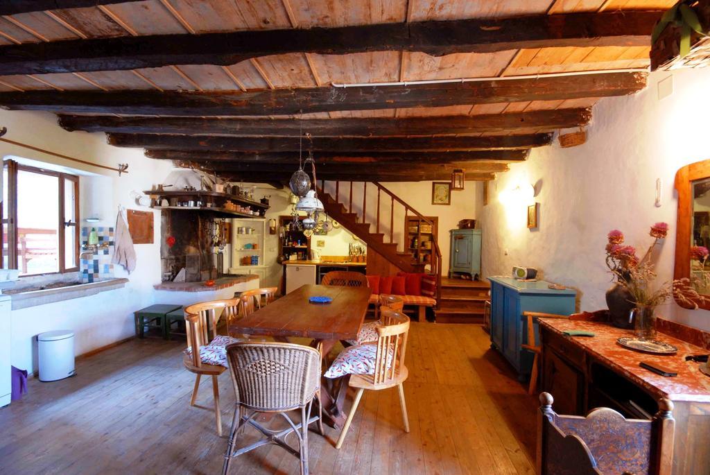 Vintage House Daska Groznjan Ruang foto